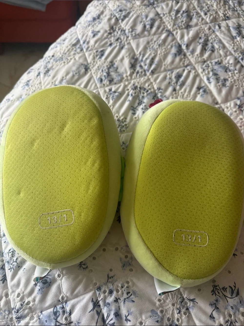 Kids l Slip-On Squishamallows
